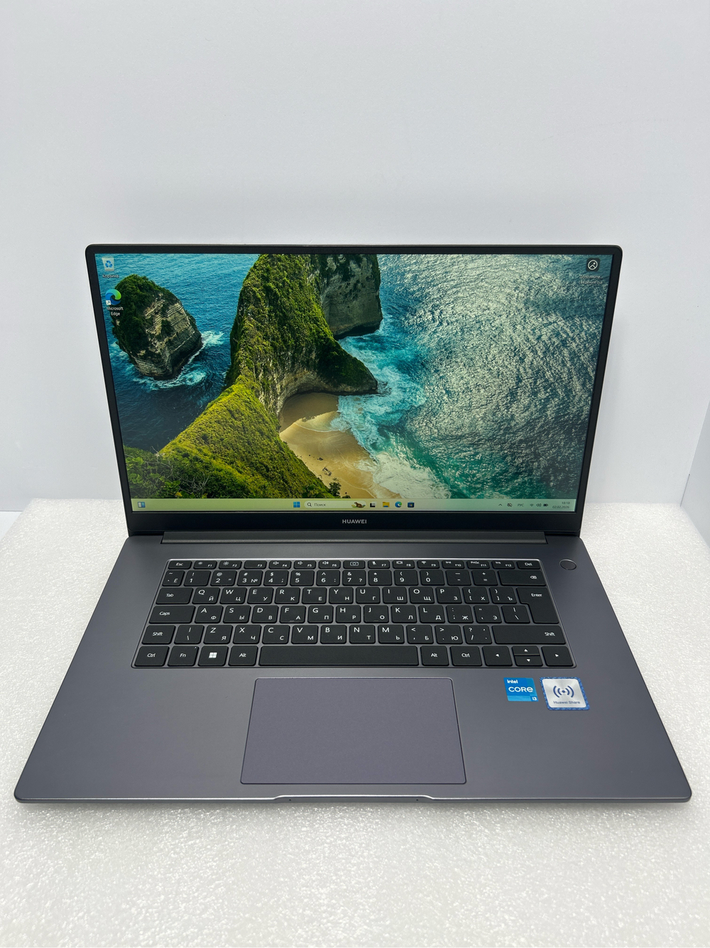 Ноутбук Huawei MateBook D 15 (BOD-WDI9) 15.6"/Intel Core i3-1115G4/RAM 8GB/SSD 256GB/Intel UHD/1920*1080/IPS/Window10/Подсветка кл-ры: нет/серый. Состояние: B2