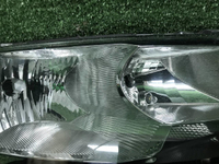 Битая Фара правая Skoda Rapid 1 (12-17) галоген