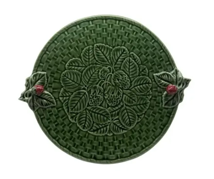 Mensa Home Тарелка сервировочная Клубника 37x32 см зелено-красная