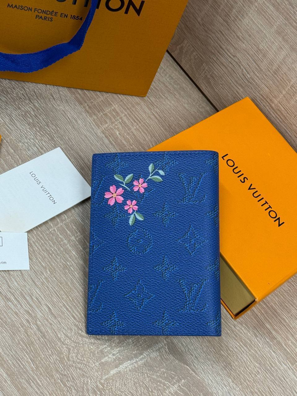Обложка на паспорт Louis Vuitton