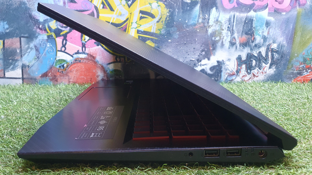 Игровой Acer i5-8/32Gb/GTX 1050 Ti-4Gb/FHD/Nitro 5 AN515-52-507J [nh.q3ler.012]/Windows 11