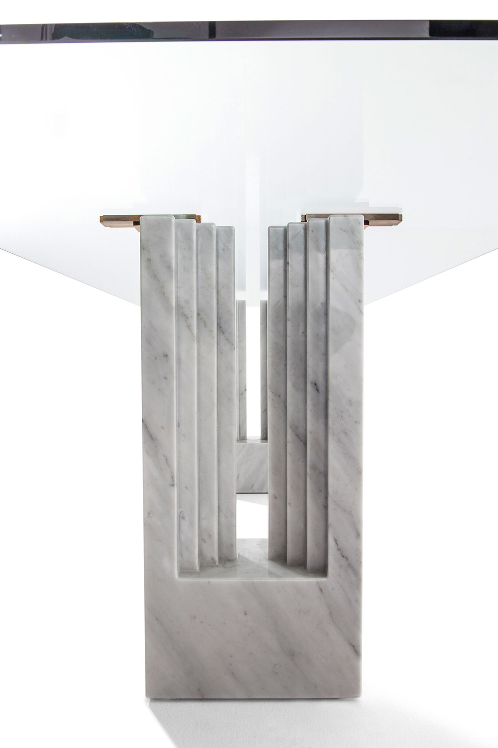 Стол Cassina DELFI
