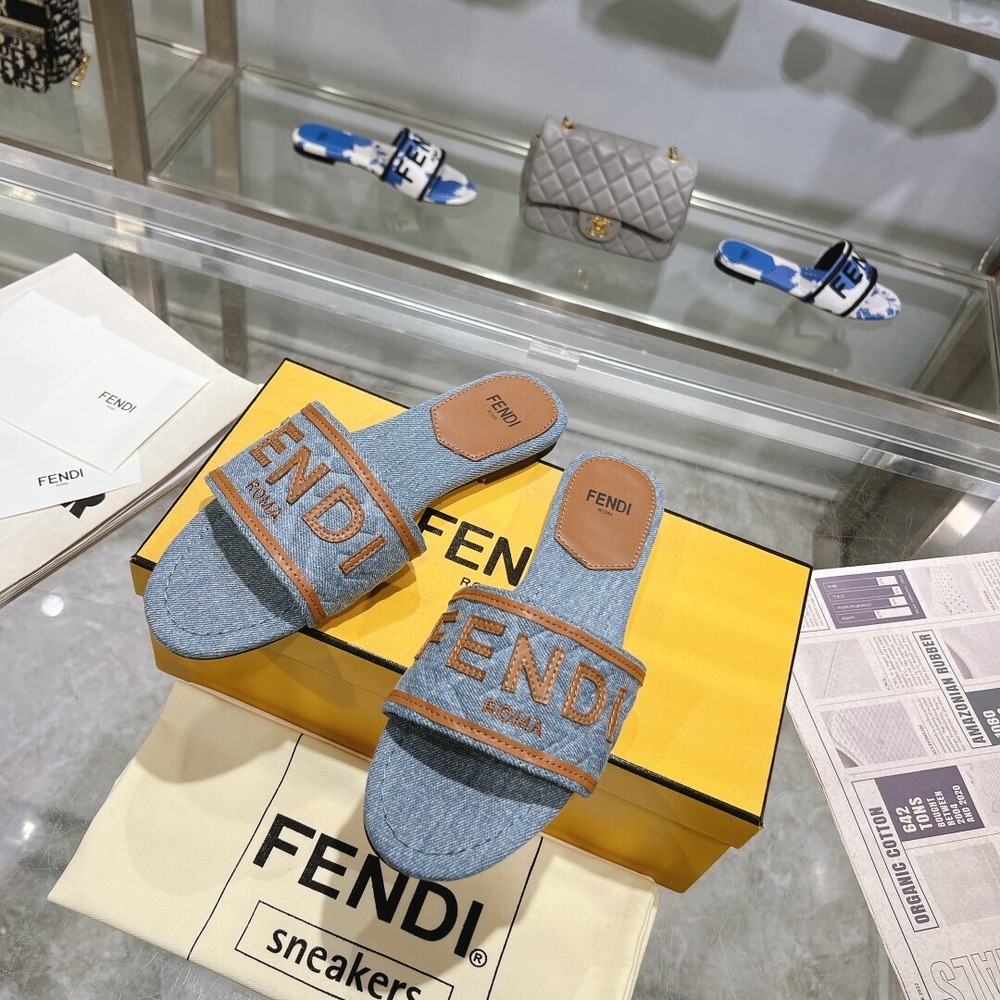 Fendi Signature Slides
