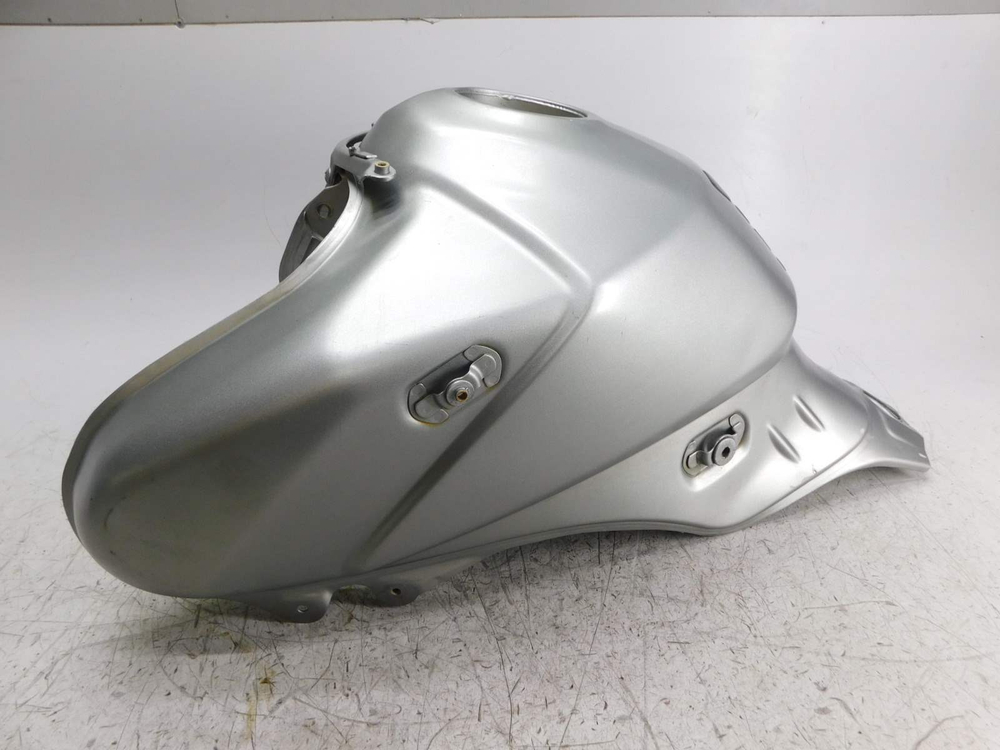 Бак топливный Suzuki DL650 V-Strom