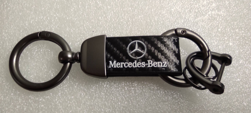 Брелок "Mercedes-Benz" карбон mini (1 шт.)
