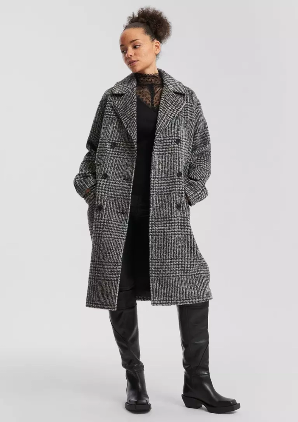 Шерстяное пальто в клетку Q/S s.Oliver