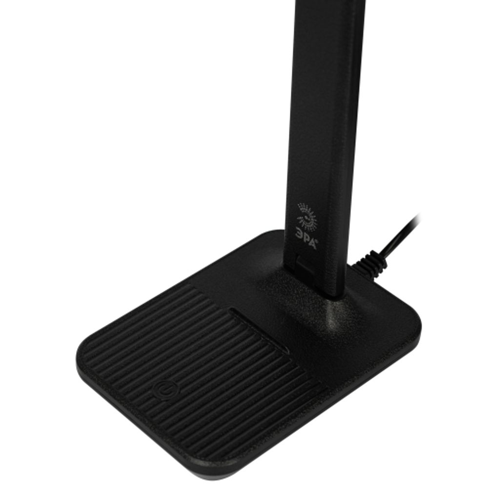 Настольный светильник ЭРА NLED-500-10W-BK светодиодный черный