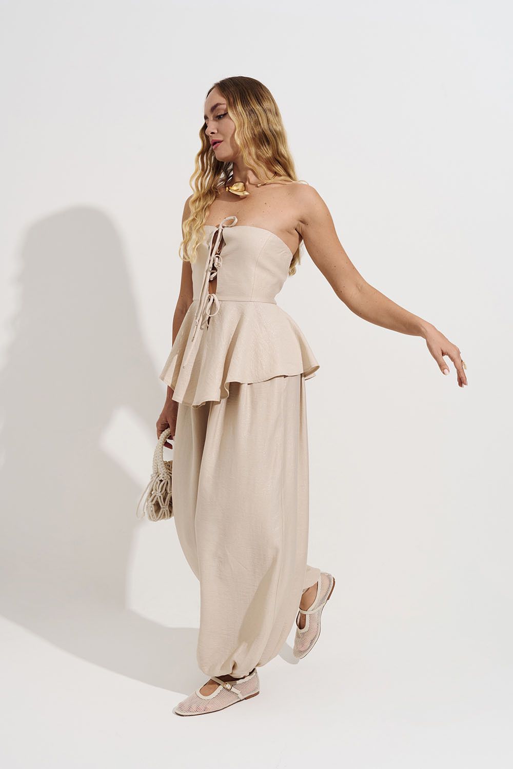 Брюки алладины из вискозы жемчужного цвета