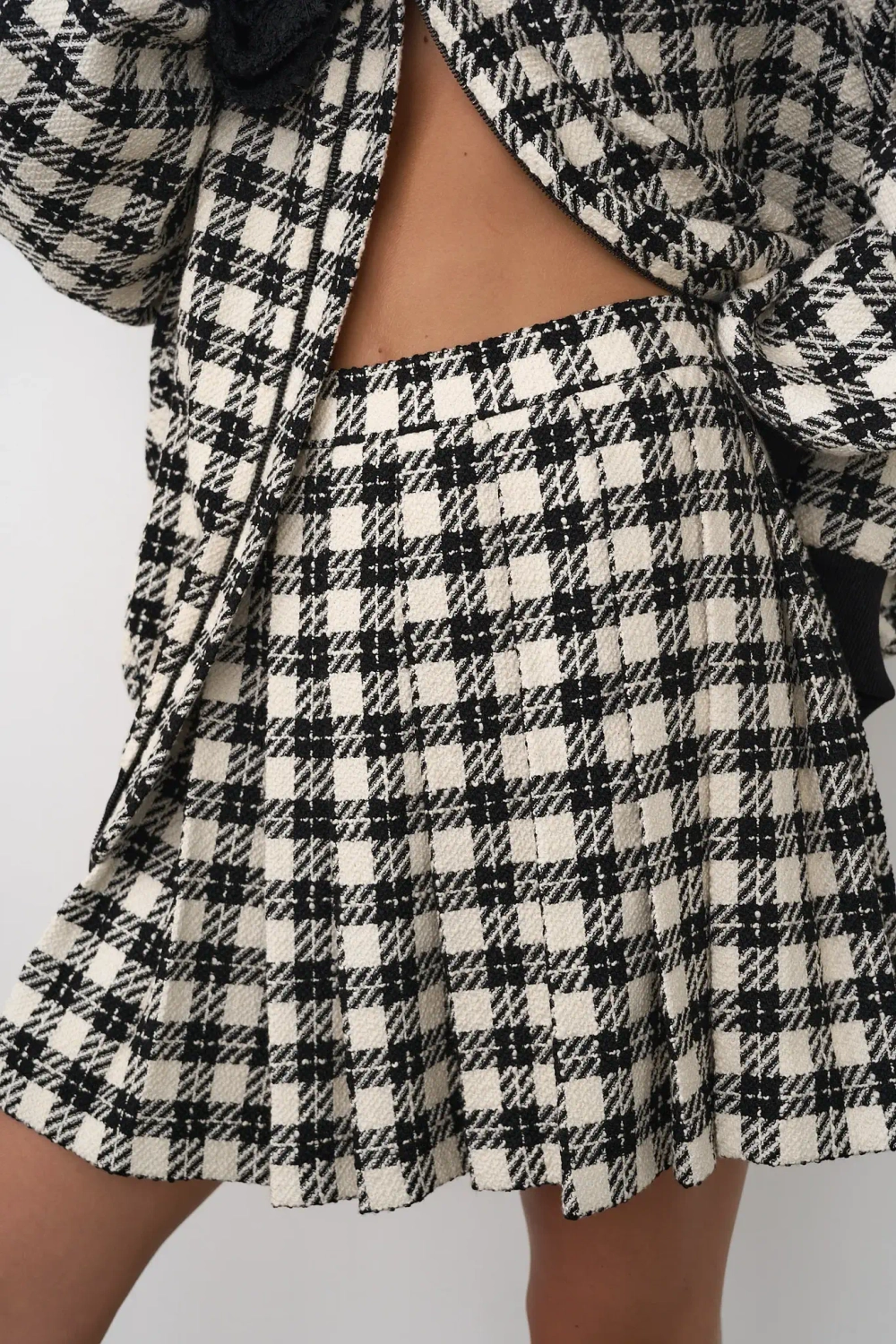 Мини-юбка в складку в клетку