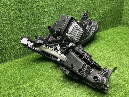 Битая Фара левая Geely Atlas 2 (2023-н.в.) LED