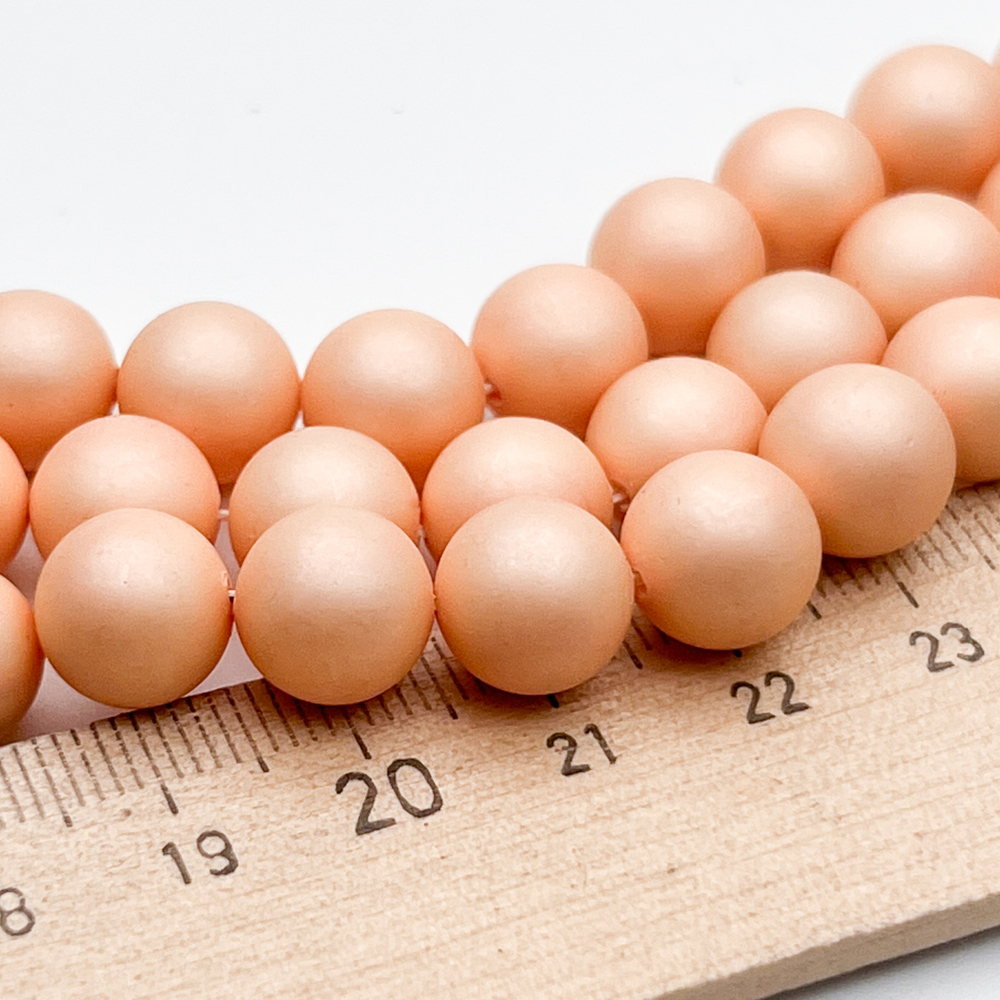 "Майорка" с эффектом сатин, цвет персиковый, диаметр 9,8 мм, цена за 10 шт (1/4 нити)