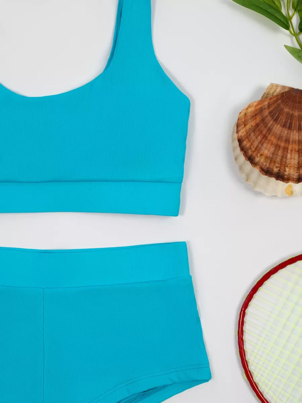 купальник в рубчик спортивный с шортами и топом