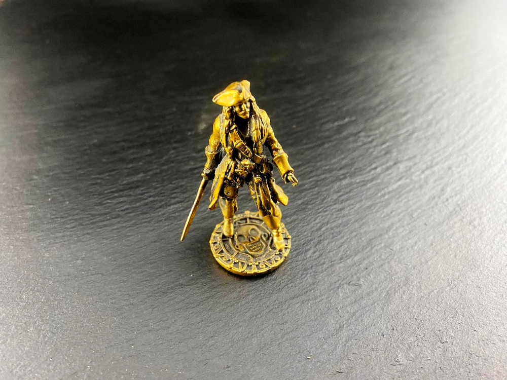 Статуэтка. Капитан Джек Воробей