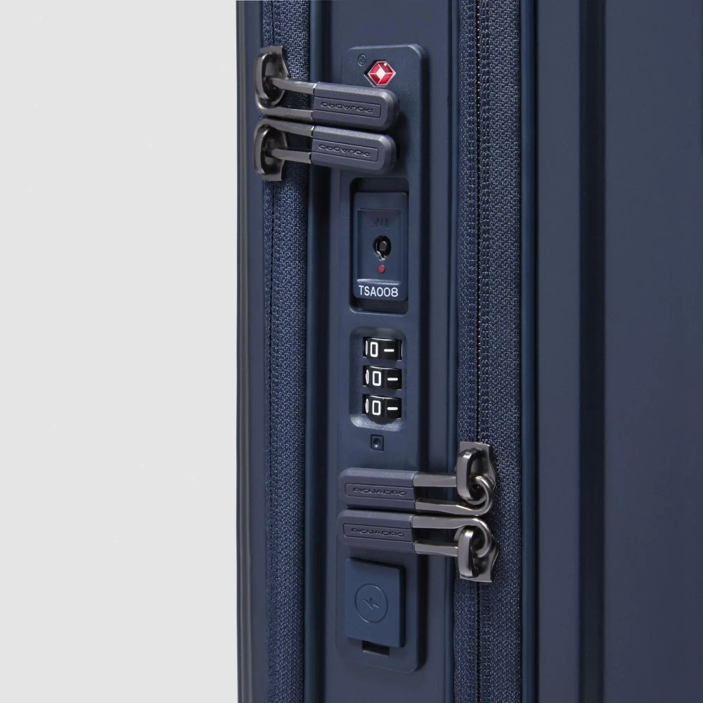 Чемодан ручная кладь с отделением для ноутбука Piquadro/ Blu opaco