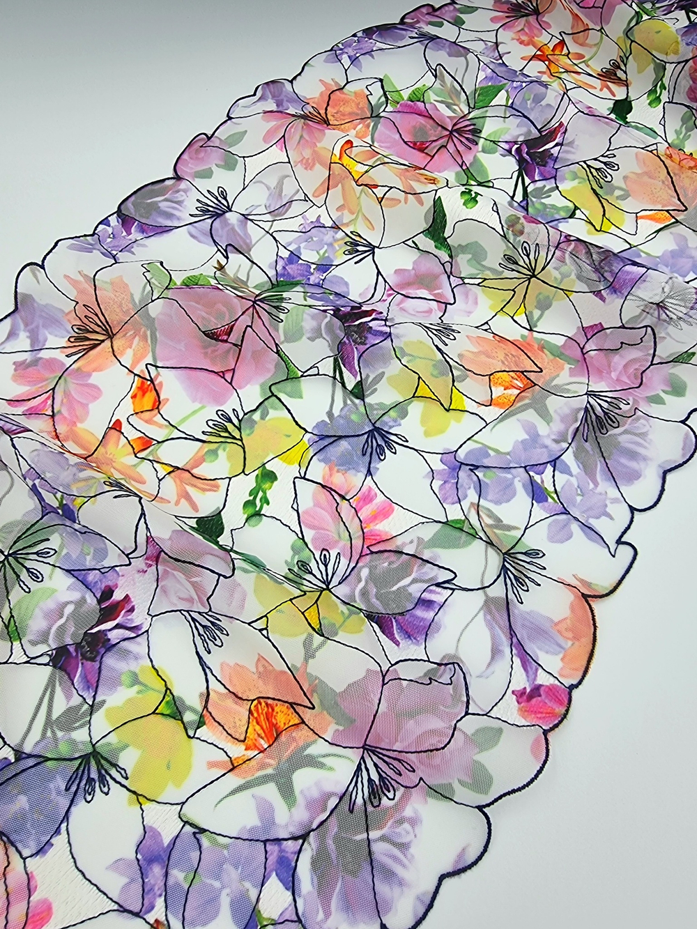 Вышивка на сетке фиолетовый/мультиколор К701 (25 см)