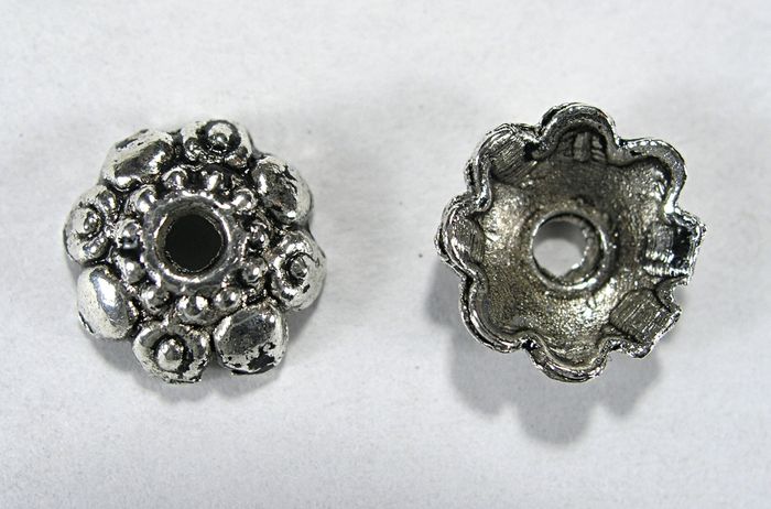 Шапочка для бусин &quot;Цветок&quot;, 9x3 мм, посеребренная, 2 шт.