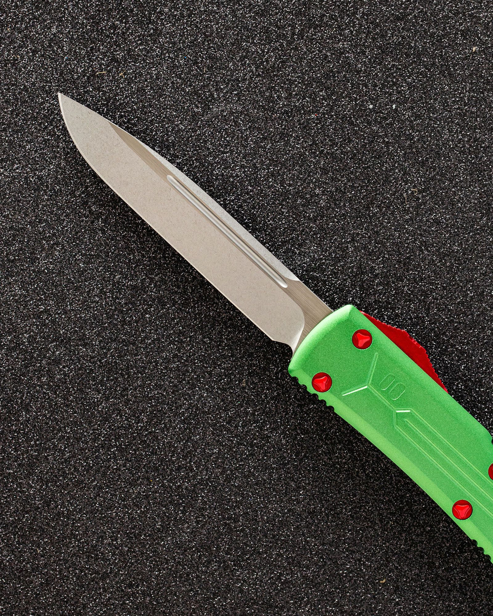 Автоматический складной нож SteelBro Ultratech Bounty Hunter S/E Standart Stonewash VG10 121-10BH (светло-зеленый)