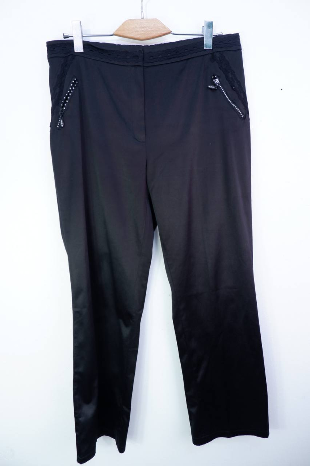 Брюки ARDA TEX  атласные, красивые 46 размер