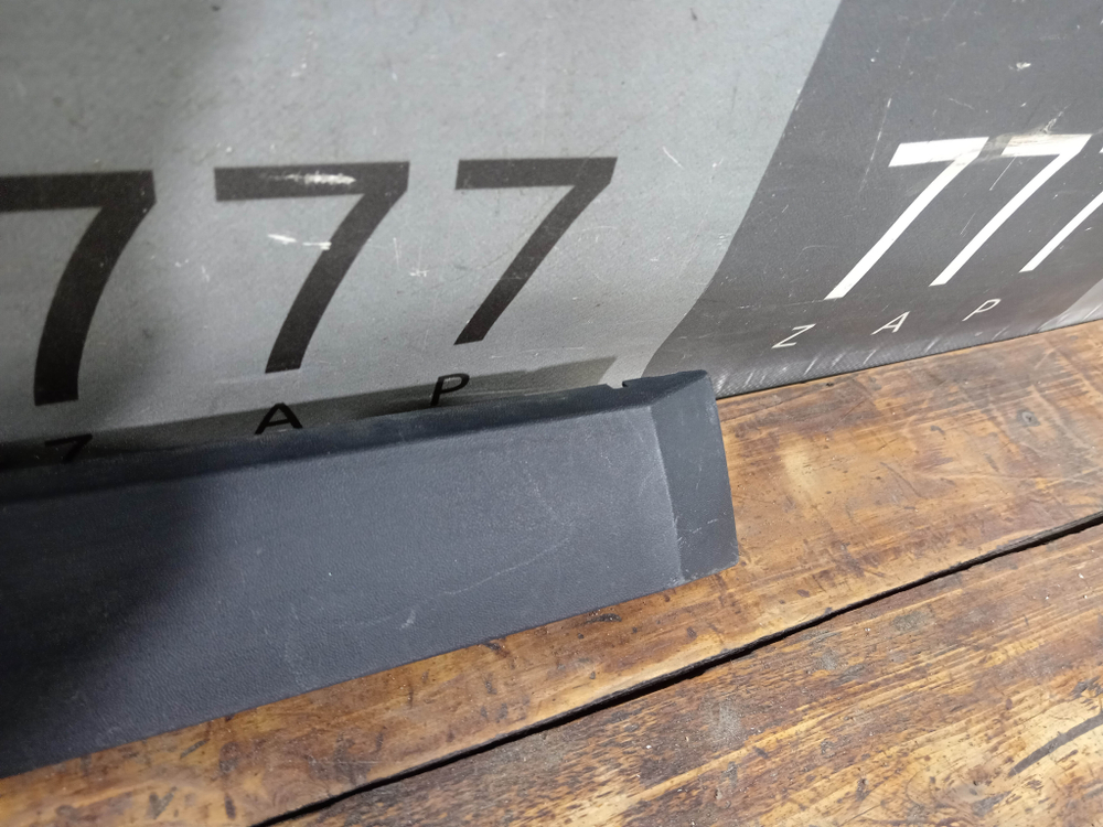 Накладка двери передней левой Haval Jolion 24-нв Б/У Оригинал 5006115XST01A