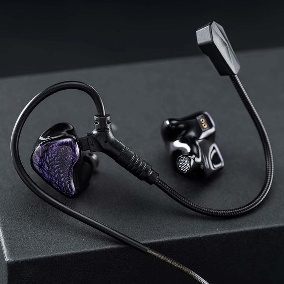 Celest Wyvern Pro Black