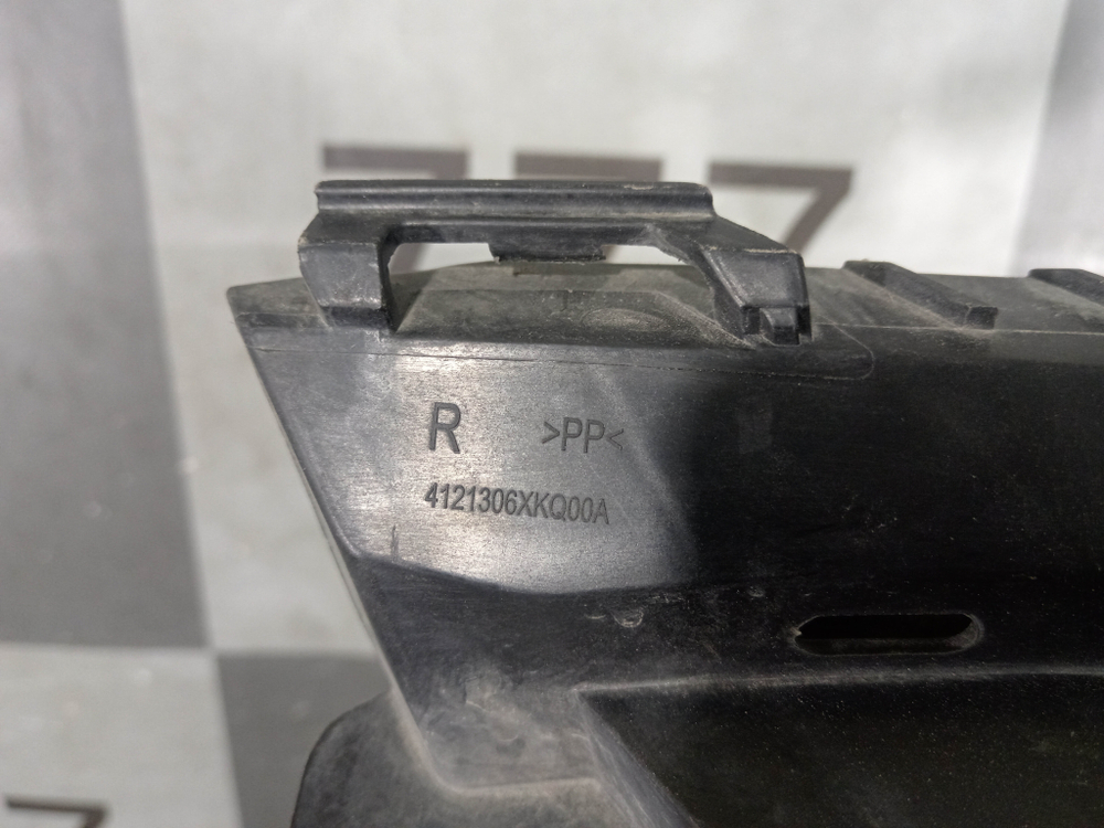 Кронштейн правой фары Haval F7 1, F7x 1 19-24 Б/У Оригинал 4121306XKQ00A