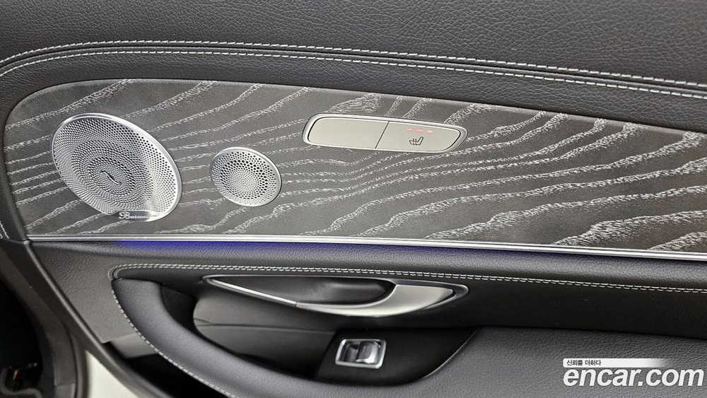 Mercedes-Benz E-Class W213 E350 4MATIC AMG Line Editions (12.2020)