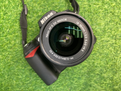 Nikon D90 kit AF-S DX Nikkor 18-55mm 3.5-5.6G VR II 1.650 кадров