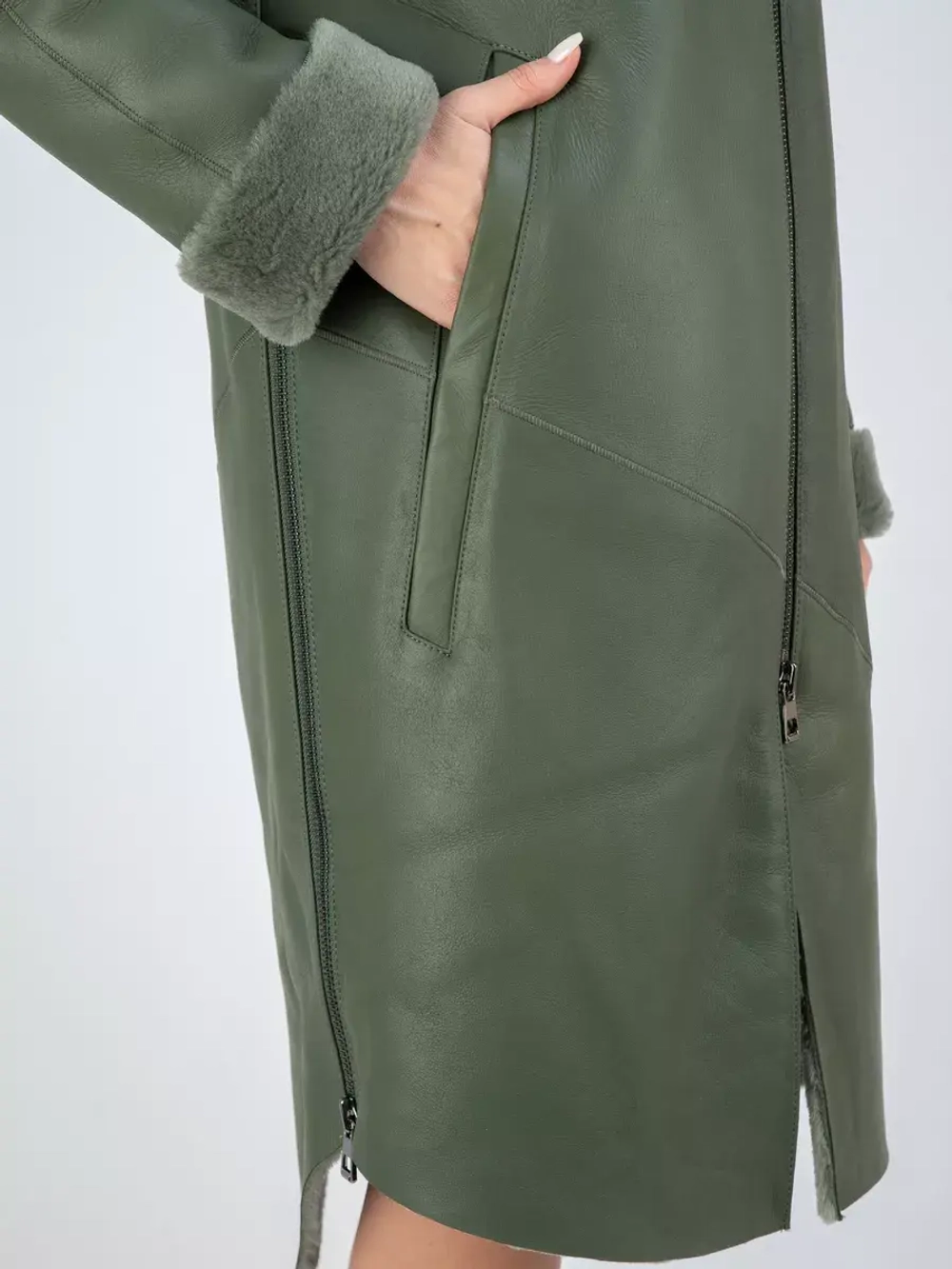 Дубленка зима натуральная удлиненная с капюшоном