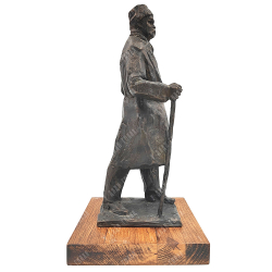 Динес Ю. С. Владимир Гиляровский. Бронза. 2000 г.