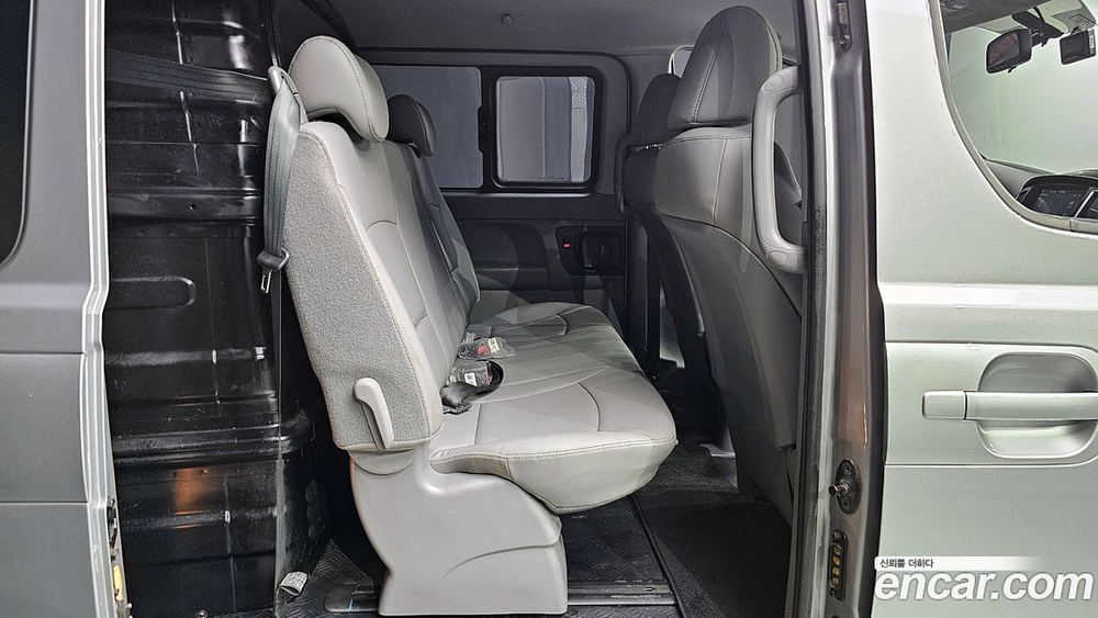 Hyundai The New Grand Starex Van 5인승 (06.2020)