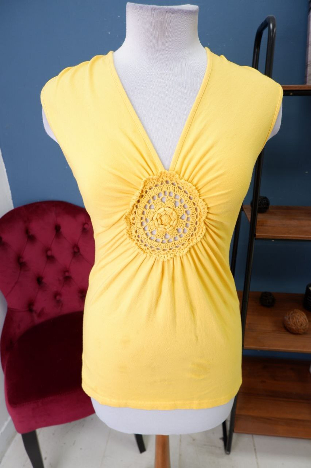 Топ Y.O.U. яркий 42 размер