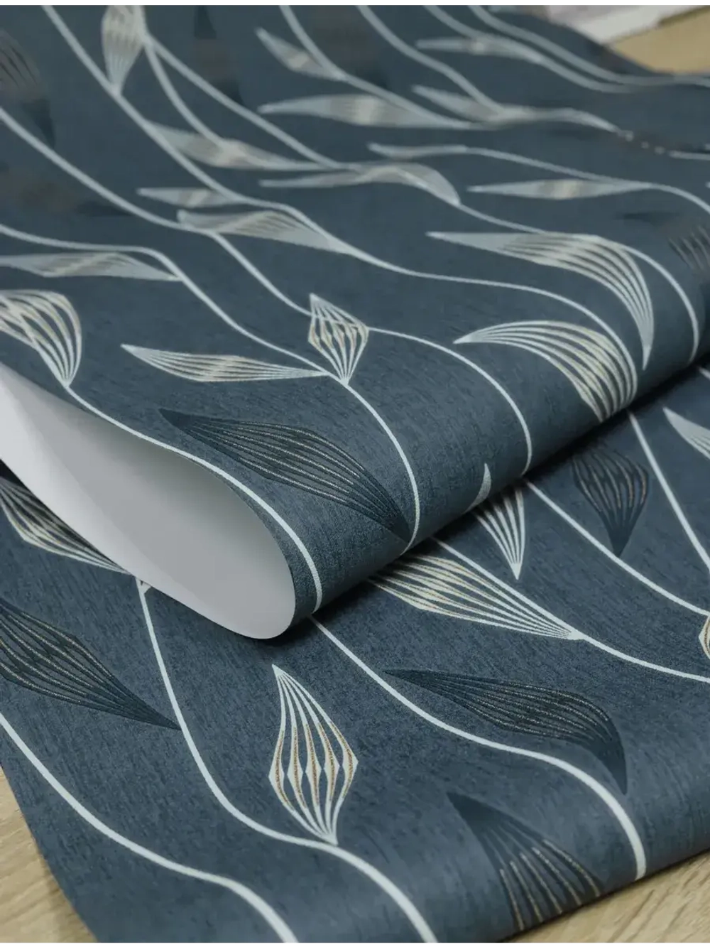 Обои флизелиновые 11211214 Les Essentiels Франция