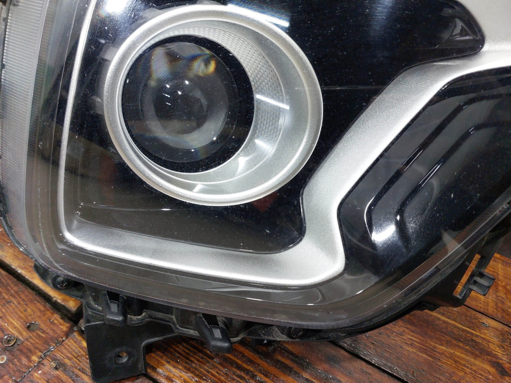 Фара правая галоген Kia Soul 3 (SK3) 19-нв Б/У Оригинал 92102K0120