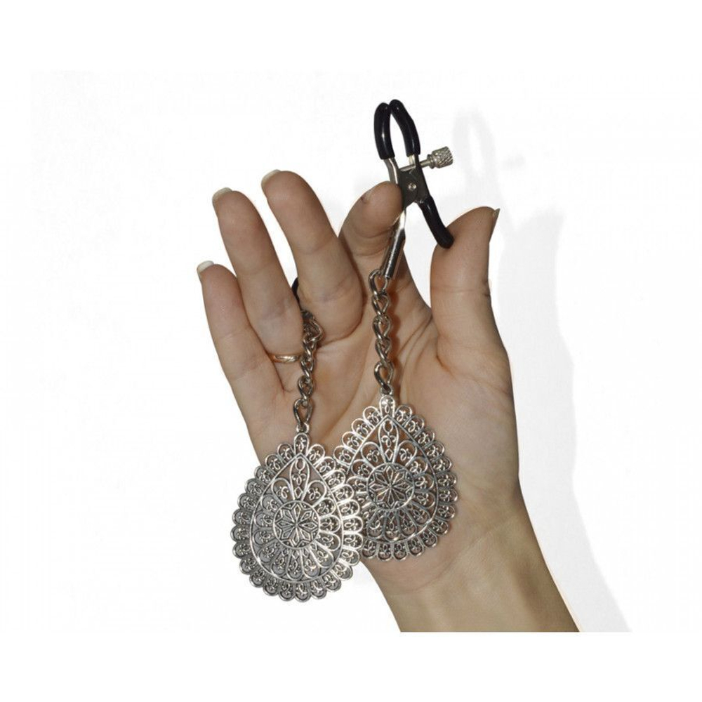 Зажимы на соски с декоративными подвесками Восток (Цвет: серебристый)