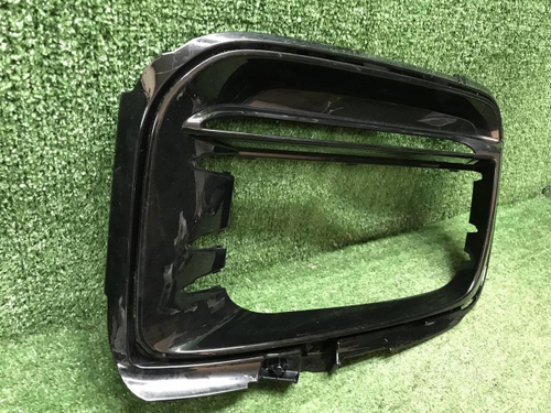Накладка переднего бампера Porsche Cayenne 3 17-23