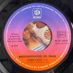Винтажная виниловая пластинка LP Brotherhood Of Man Oh Boy, Closer Closer (France 1977) 7 дюймов, 45 RPM, Single
