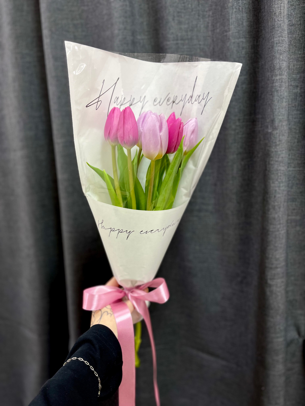 Букет «7 тюльпанов