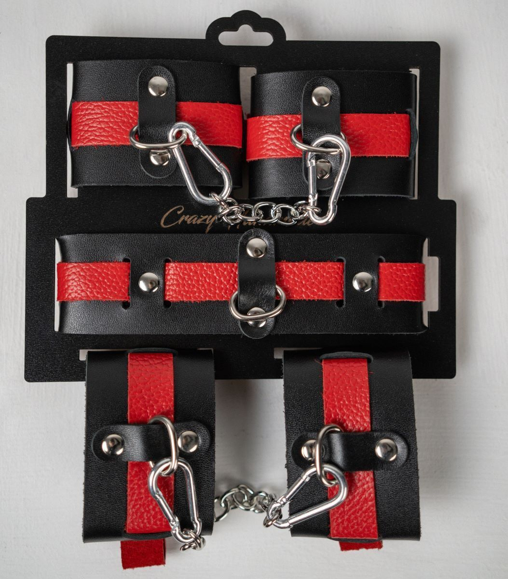 Черно-красный набор фиксаций: наручники, оковы и ошейник (Цвет: черный с красным)