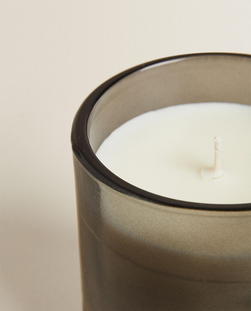 Zara Home - Ароматическая свеча eternal musk, 350 г