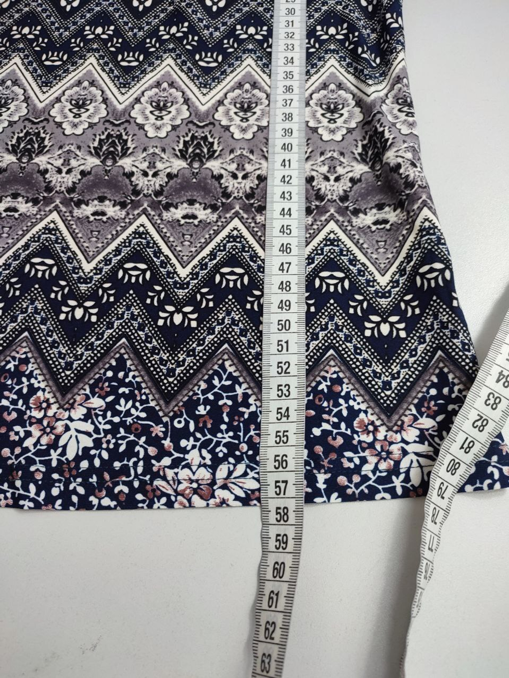 Блуза с ажуром 48 размер