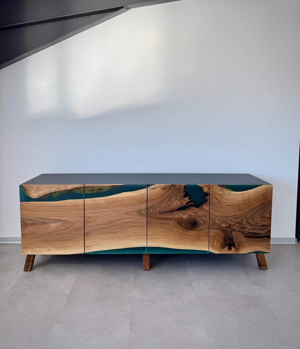 Европейский буфет из ореха и бирюзовой смолы: современная классика