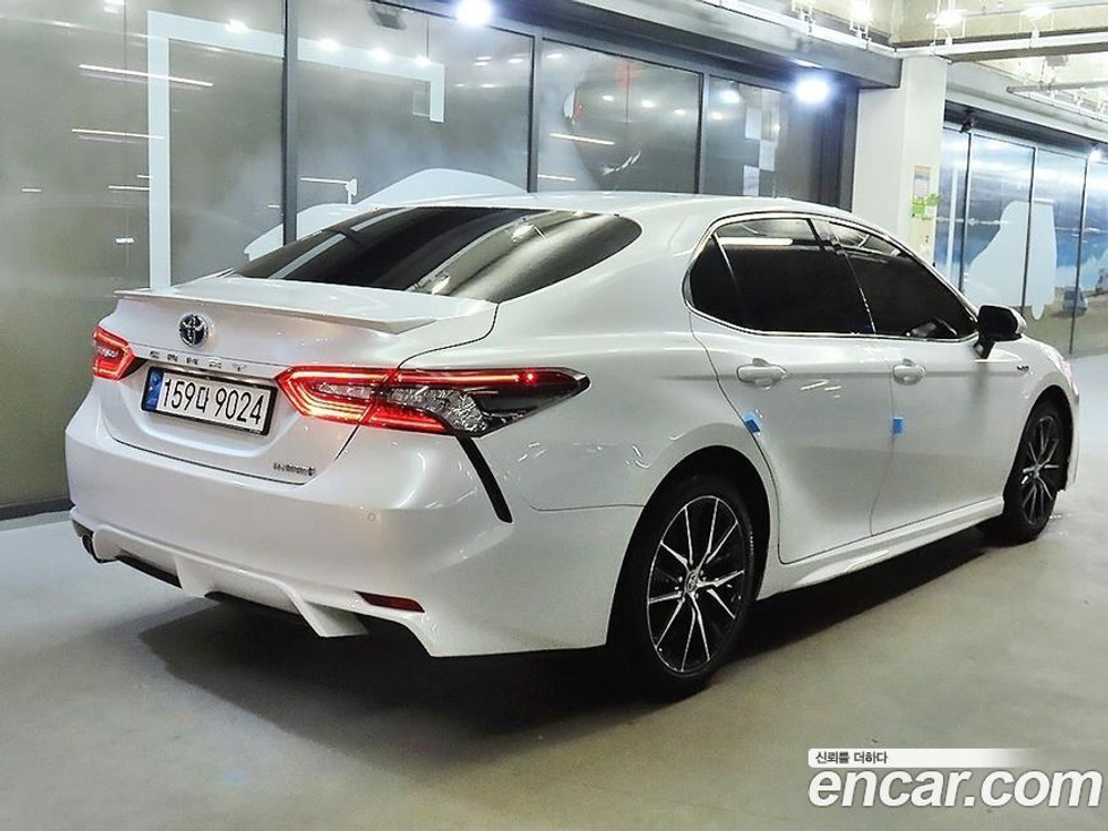 Toyota Camry (XV70) 2.5 XSE Hybrid (10.2021)