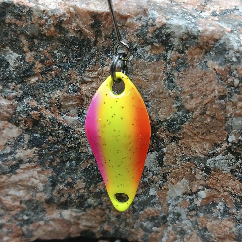 Блесна Micro Atom 2.5 гр Col:011