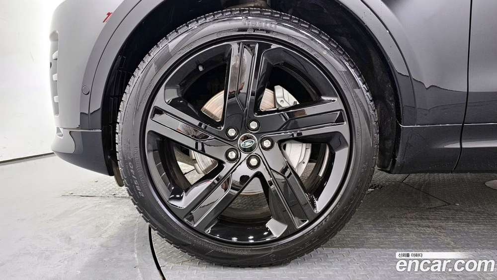 Land Rover Discovery 5 D300 R-Dynamic HSE (06.2023)
