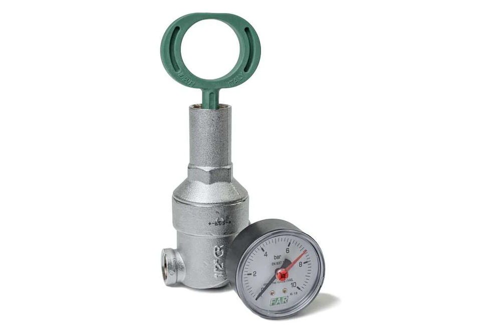 Редуктор 1/2 (ВР-ВР) хром. с манометром 1-6 атм