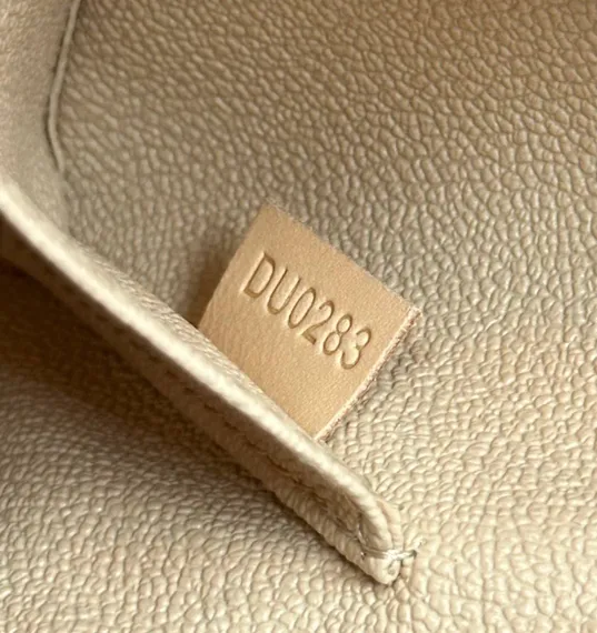 Косметичка Louis Vuitton Cosmetic Pouch коричневый