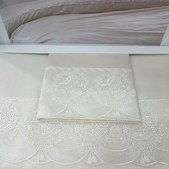 Постельное белье DIAMANT бежевый с кружевом TIVOLYO HOME Турция