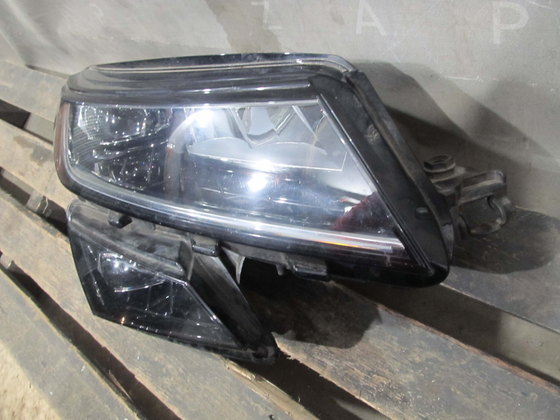 Фара правая LED Skoda Kodiaq 16-21 Б/У Оригинал 566941016E