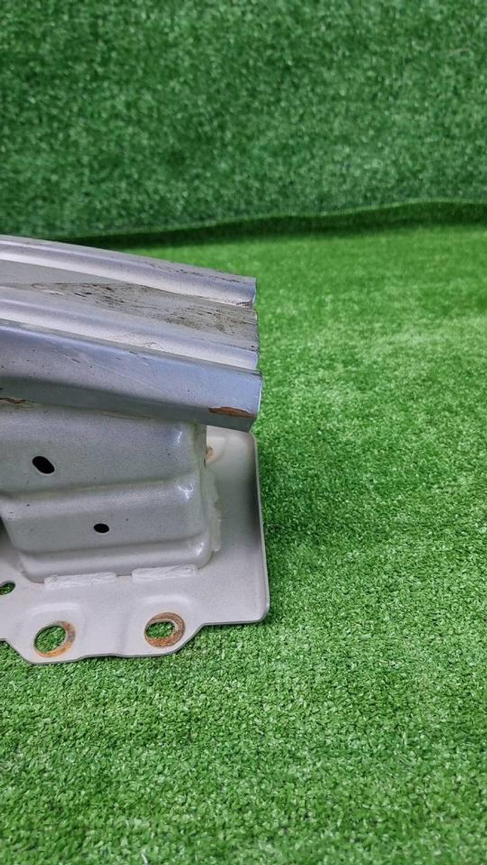 Усилитель задний Geely Monjaro (2021-н.в.)