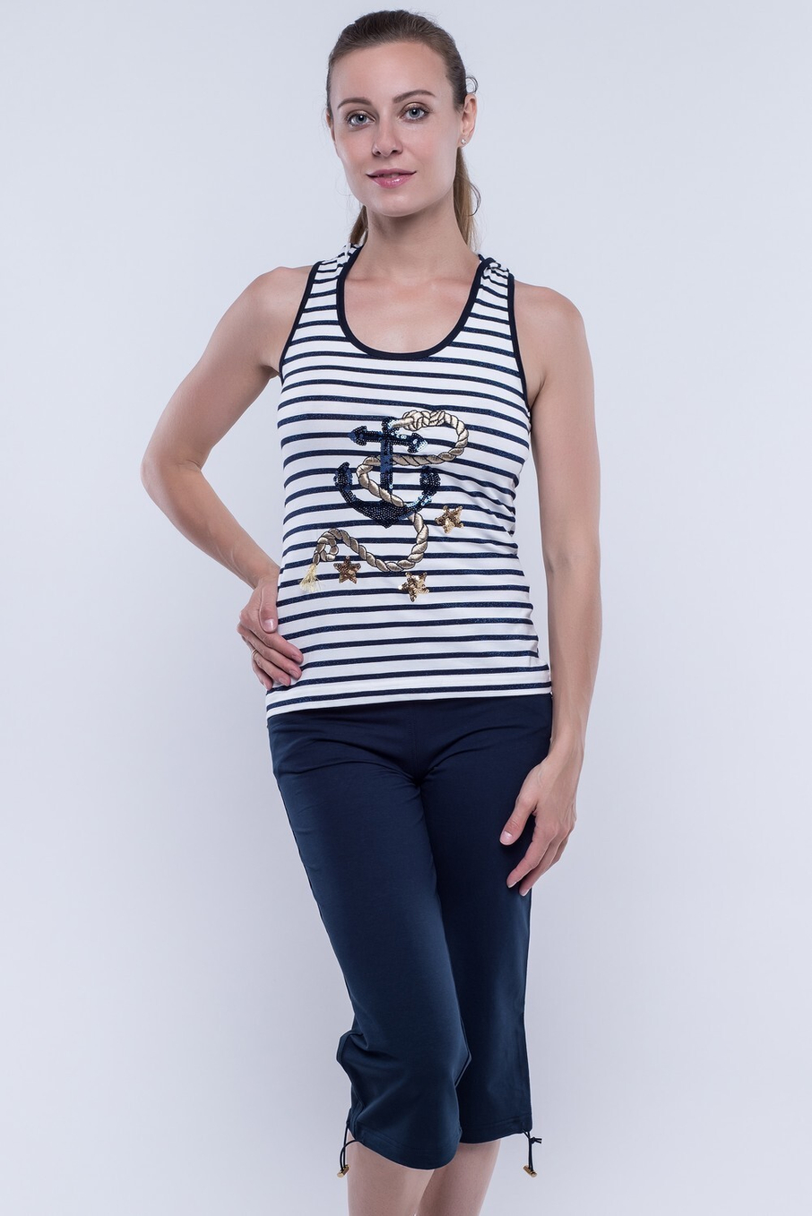 Костюм женский